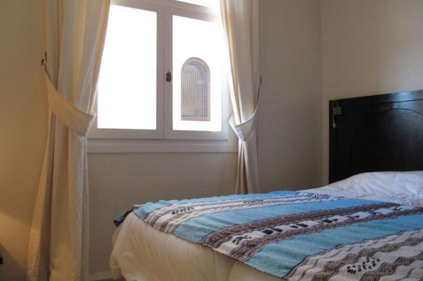 Auberge Dar Najmat Мирлефт Стая снимка
